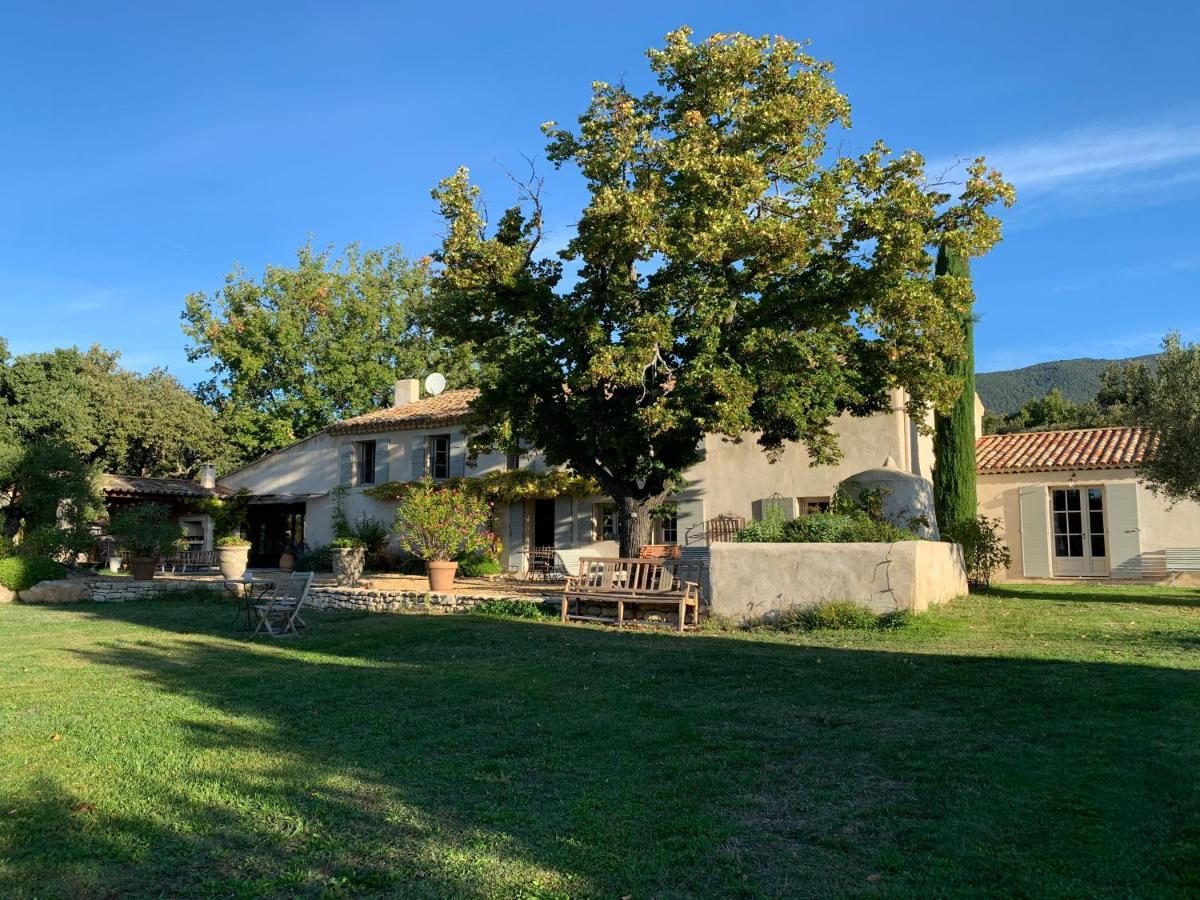 Les Jardins De Sitaara Bed & Breakfast Cucuron Exterior photo