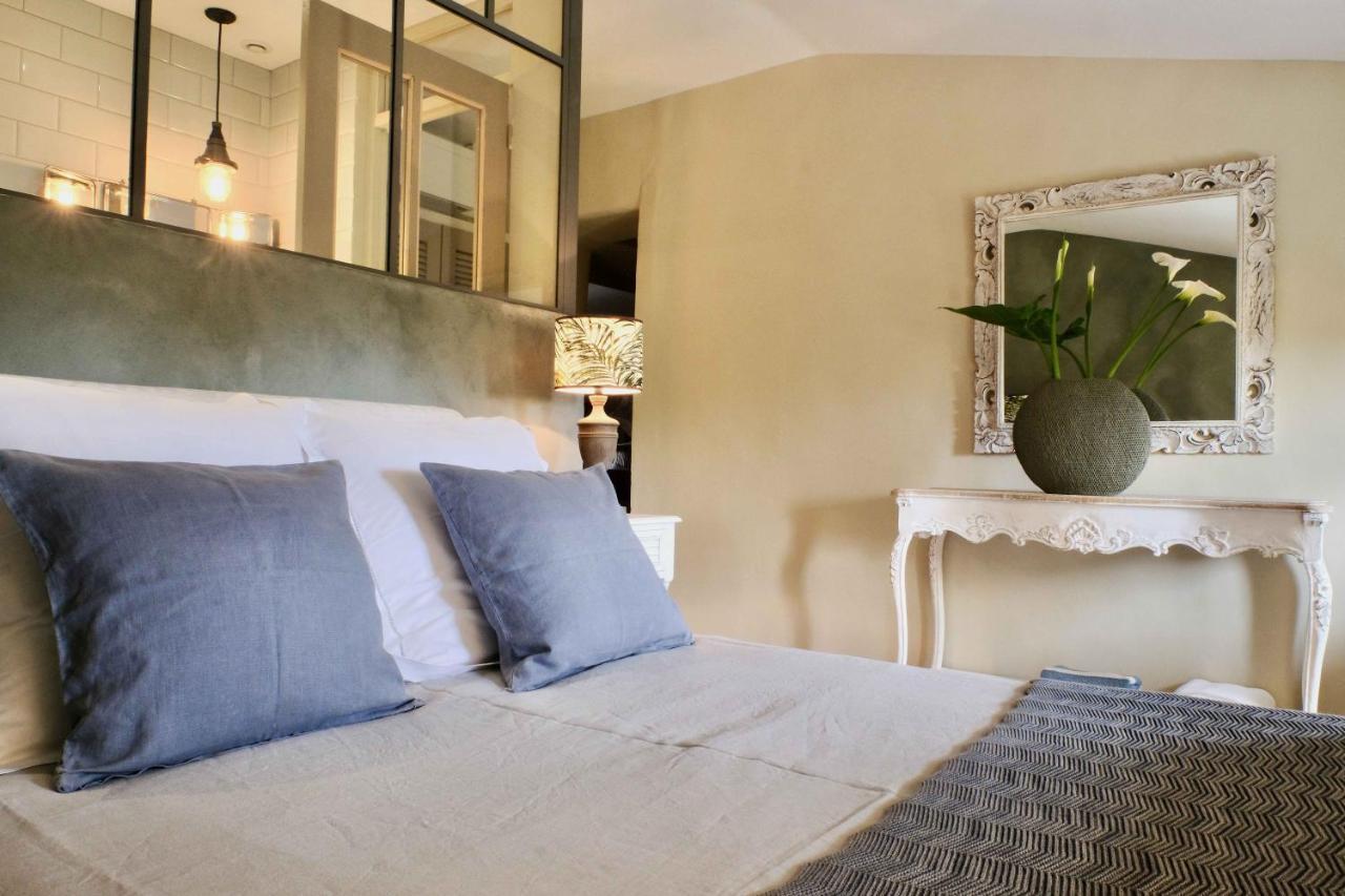 Les Jardins De Sitaara Bed & Breakfast Cucuron Exterior photo